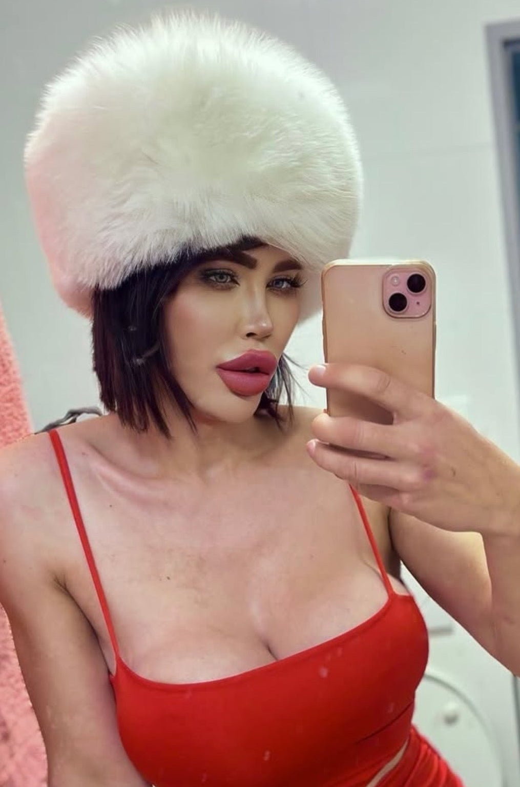 KOŽEŠINOVÁ ČEPICE