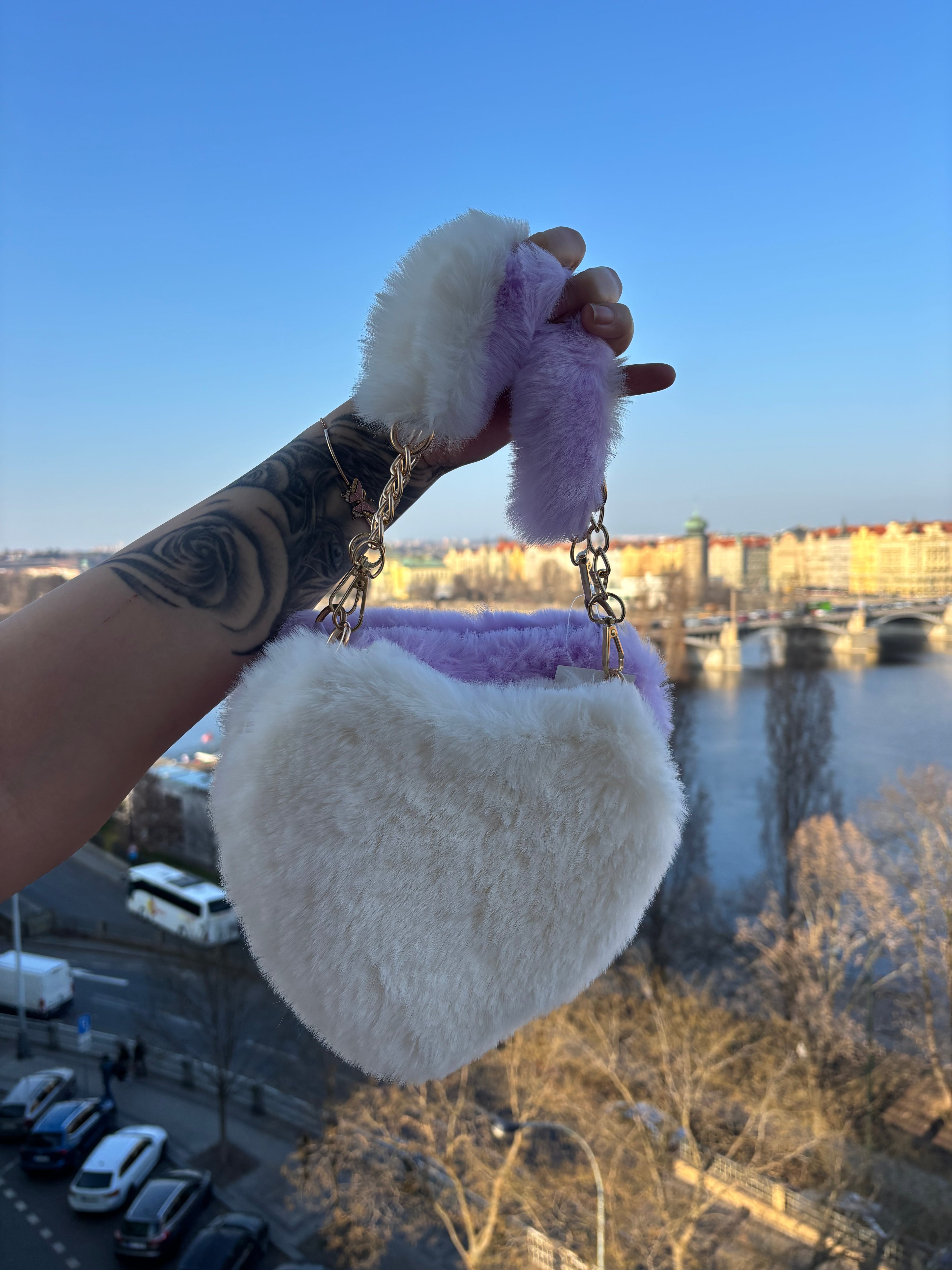 KOŽEŠINOVÁ KABELKA