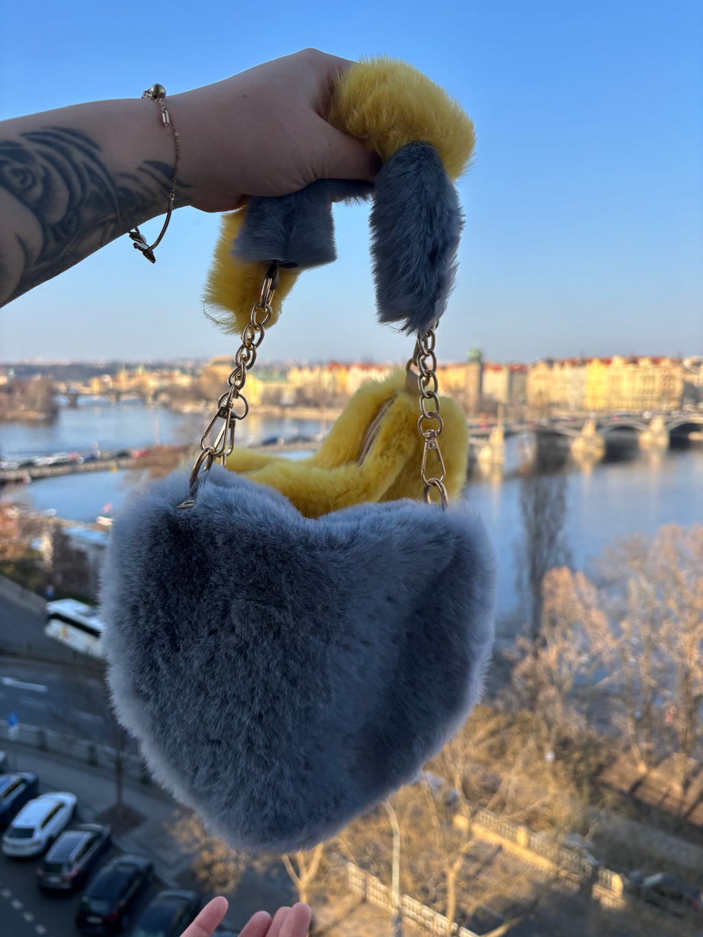 KOŽEŠINOVÁ KABELKA