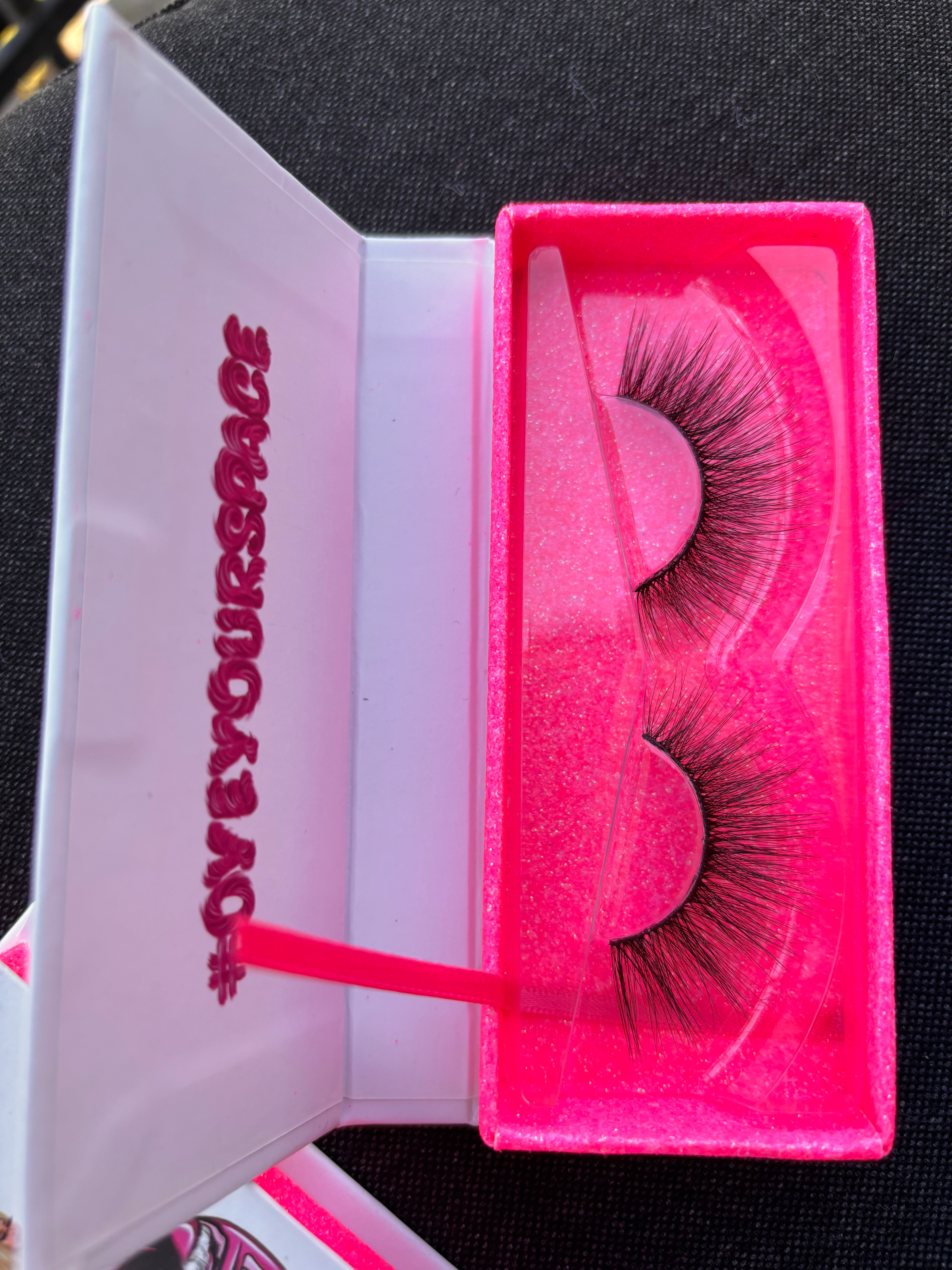 ŘASY EMILY IN PARIS