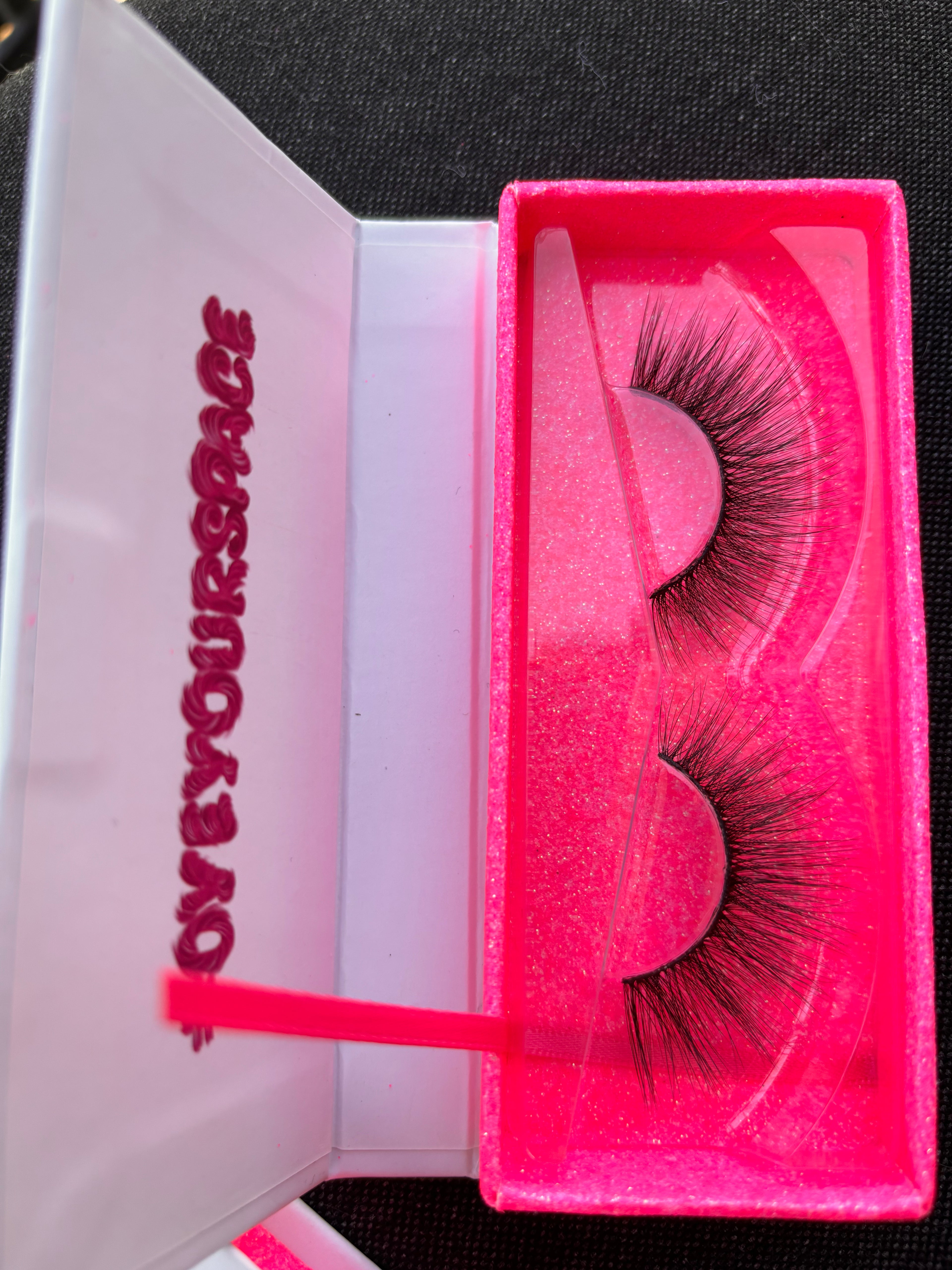 ŘASY EMILY IN PARIS