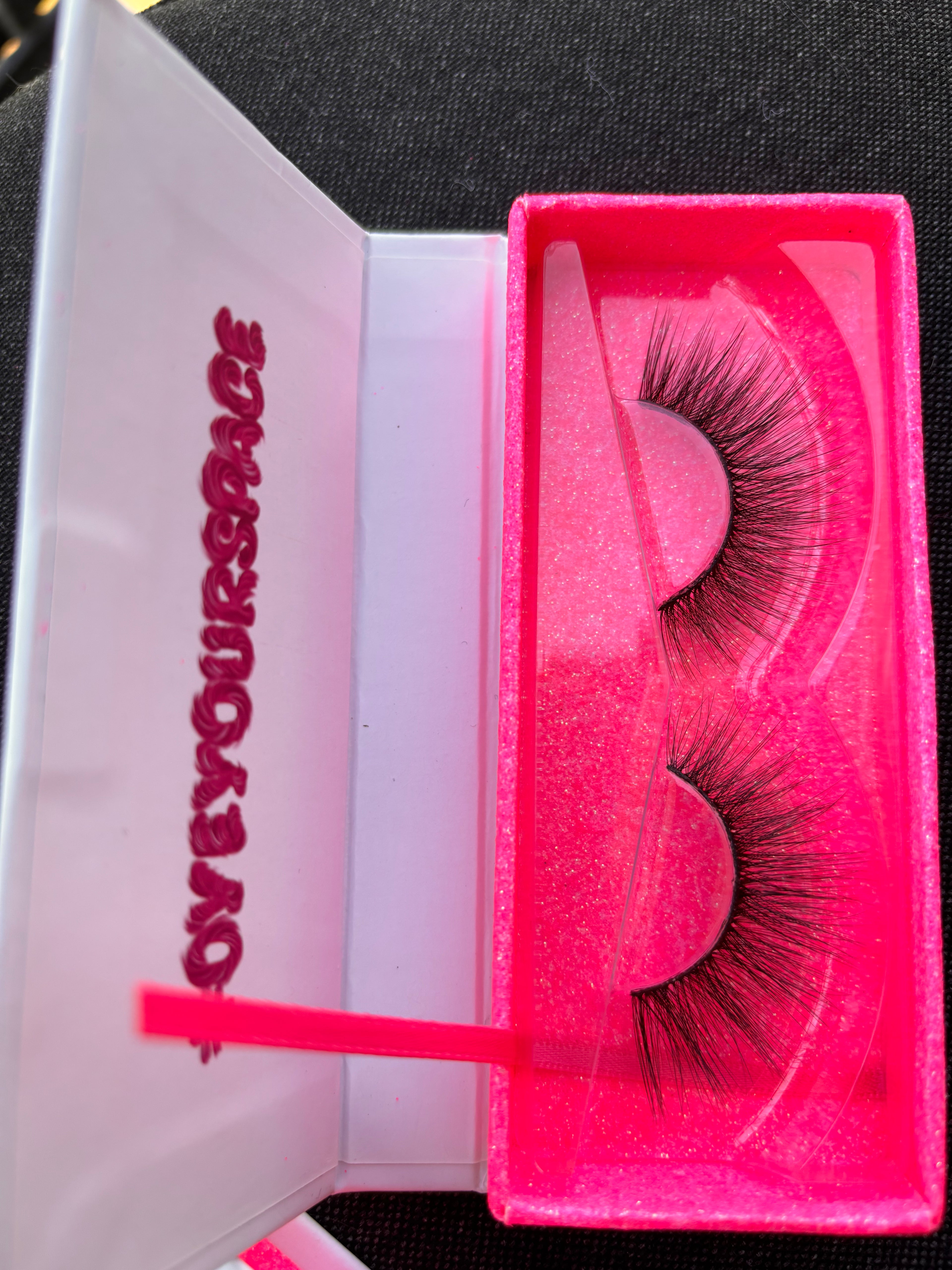 ŘASY EMILY IN PARIS