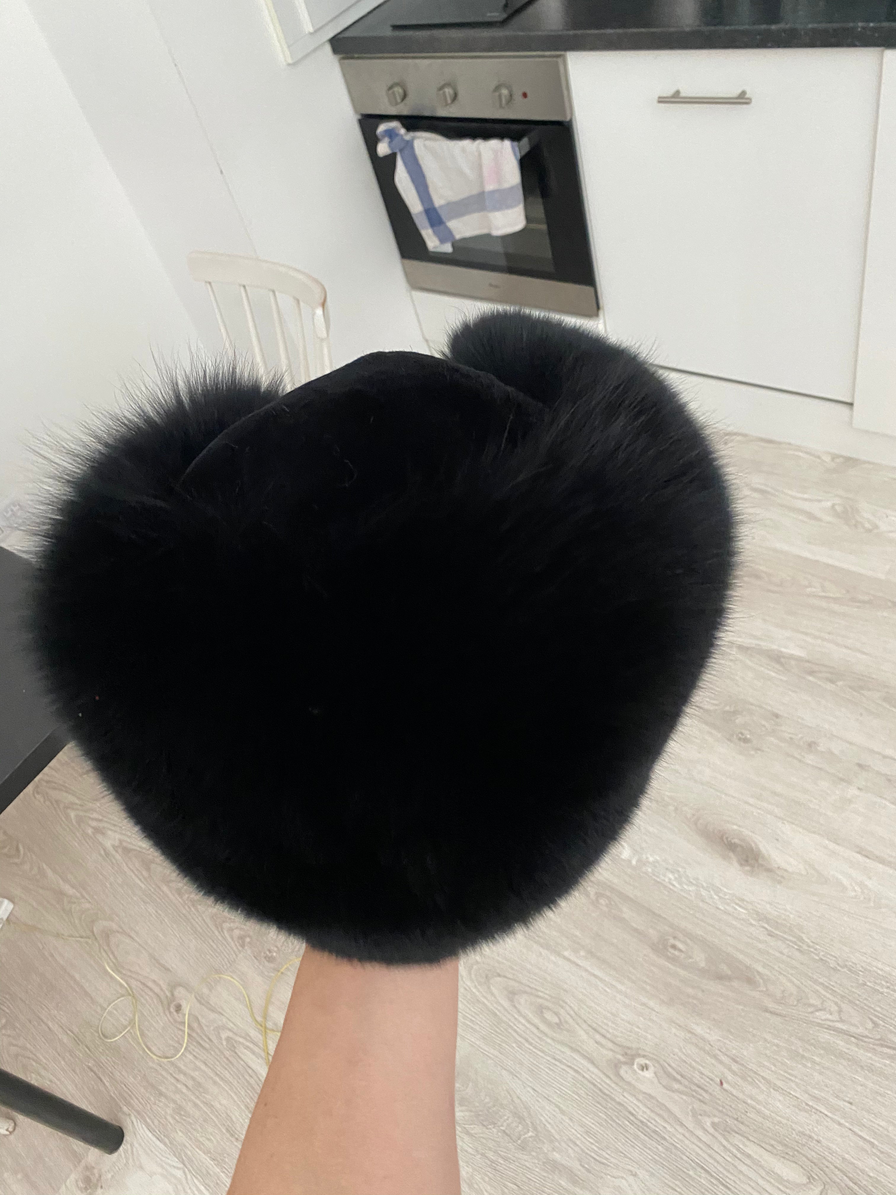 KOŽEŠINOVÁ ČEPICE