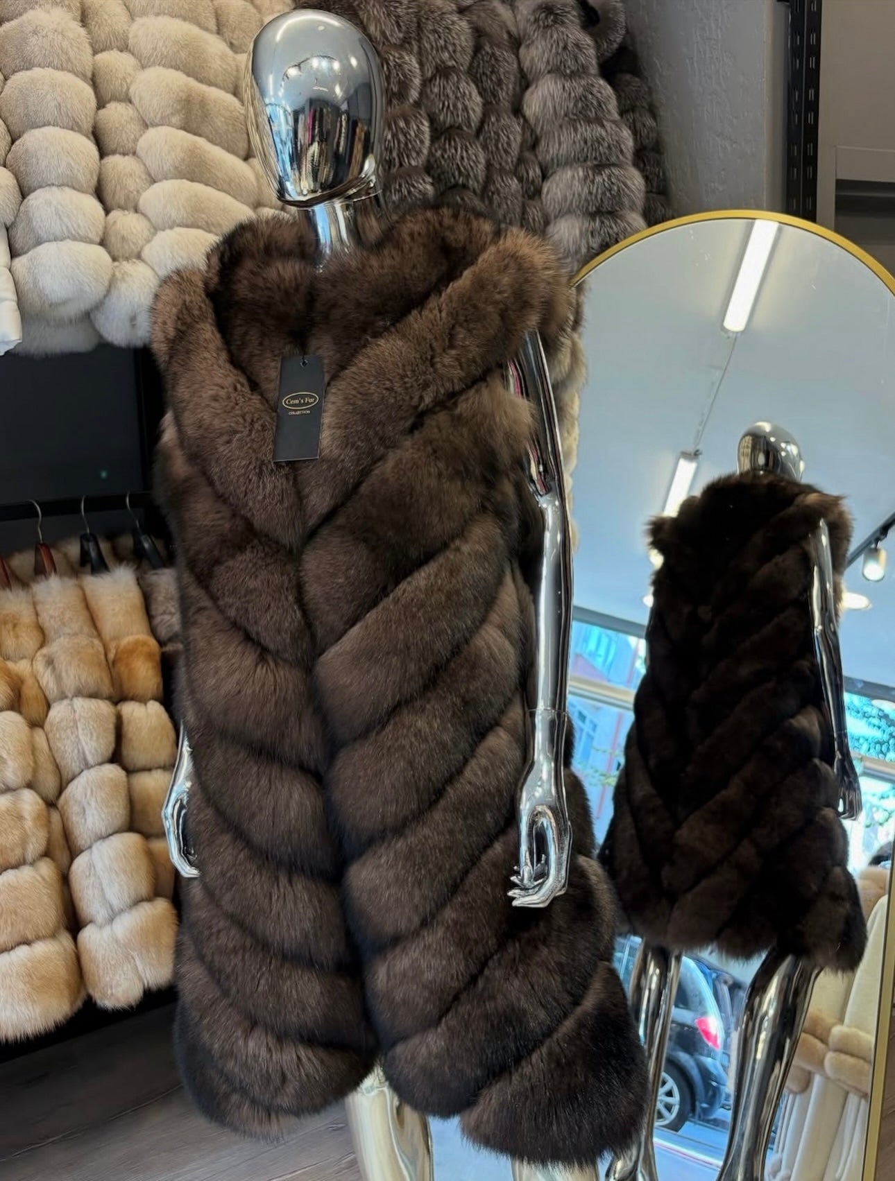 Kožich černá liška - rozepínatelný